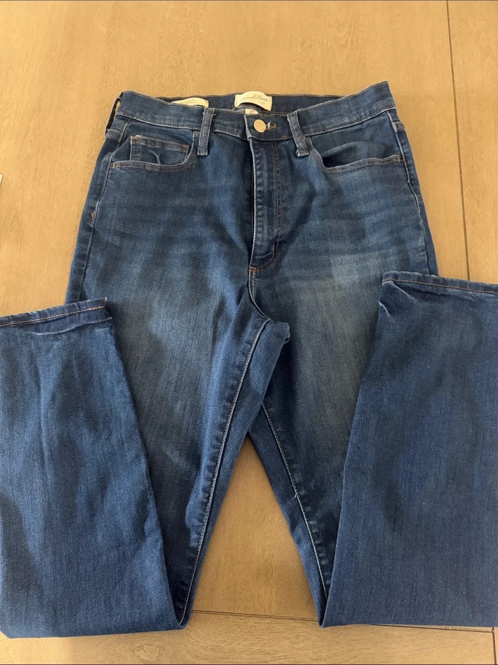 Universal Thread two pairs